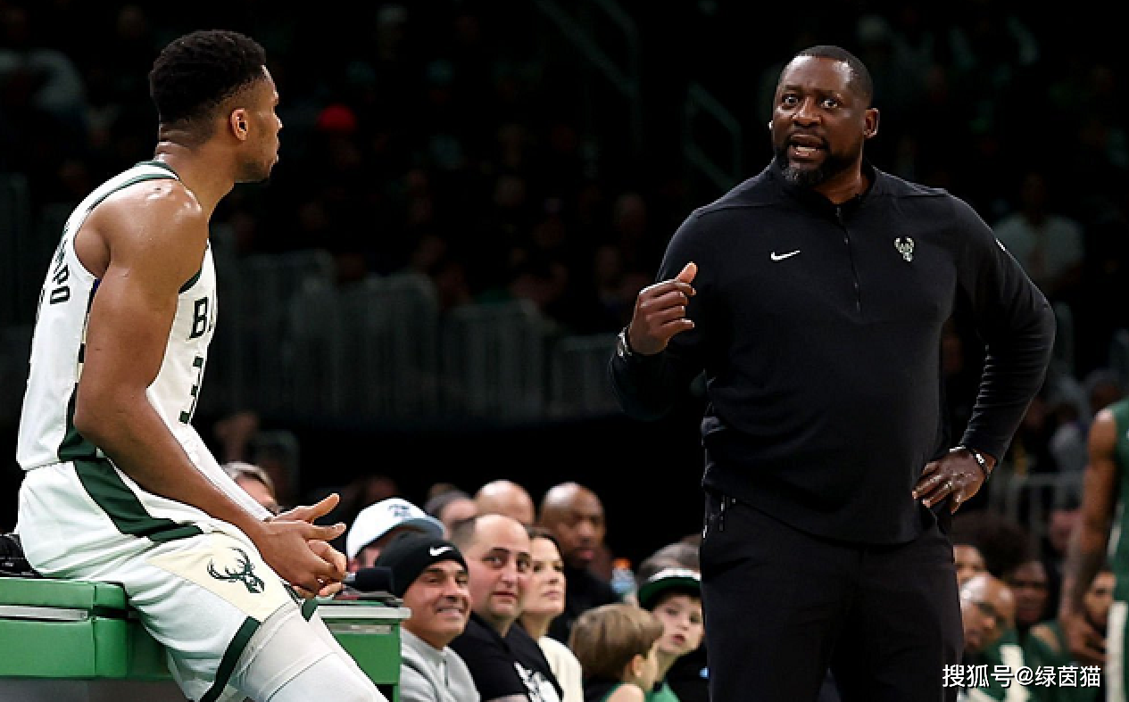 关于萨拉赫迎来三赛季高光表现，雄鹿球迷沸腾！的信息九游游戏大全官网