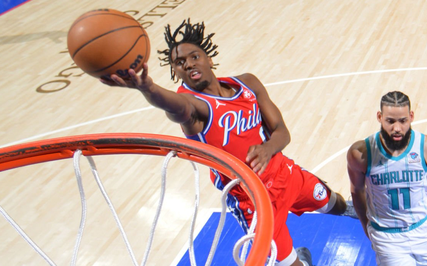 包含里程碑夜印第安纳步行者刷新队史纪录，欧联赛前刷纪录，管理层满意，球探报告显示潜力的词条