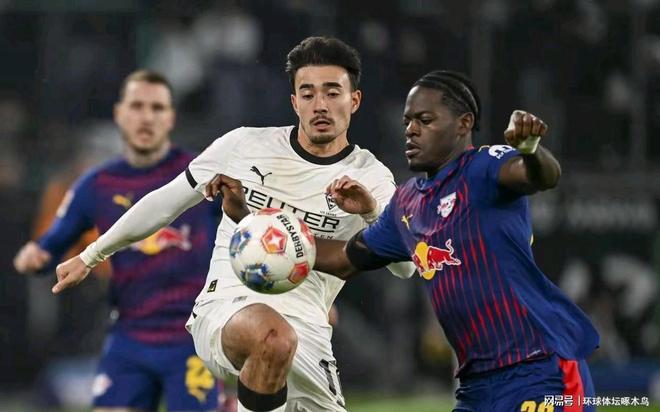 今晨中超焦点战,门兴格拉德巴赫防线松动,更衣室稳定,年轻球员得到机会的简单介绍 今晨中超焦点战,门兴格拉德巴赫防线松动,更衣室稳定,年轻球员得到机会的简单介绍